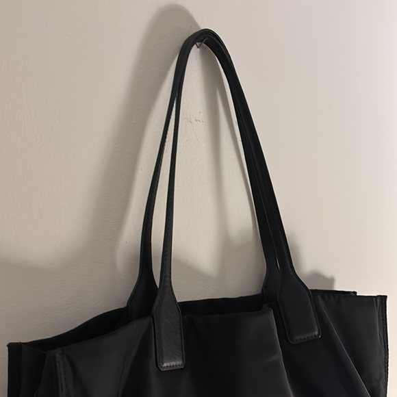 Quince nylon tote bag in black - Picture 5 of 12